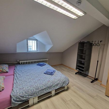 Lambo'S Corner Varna - Guest Rooms Bagian luar foto
